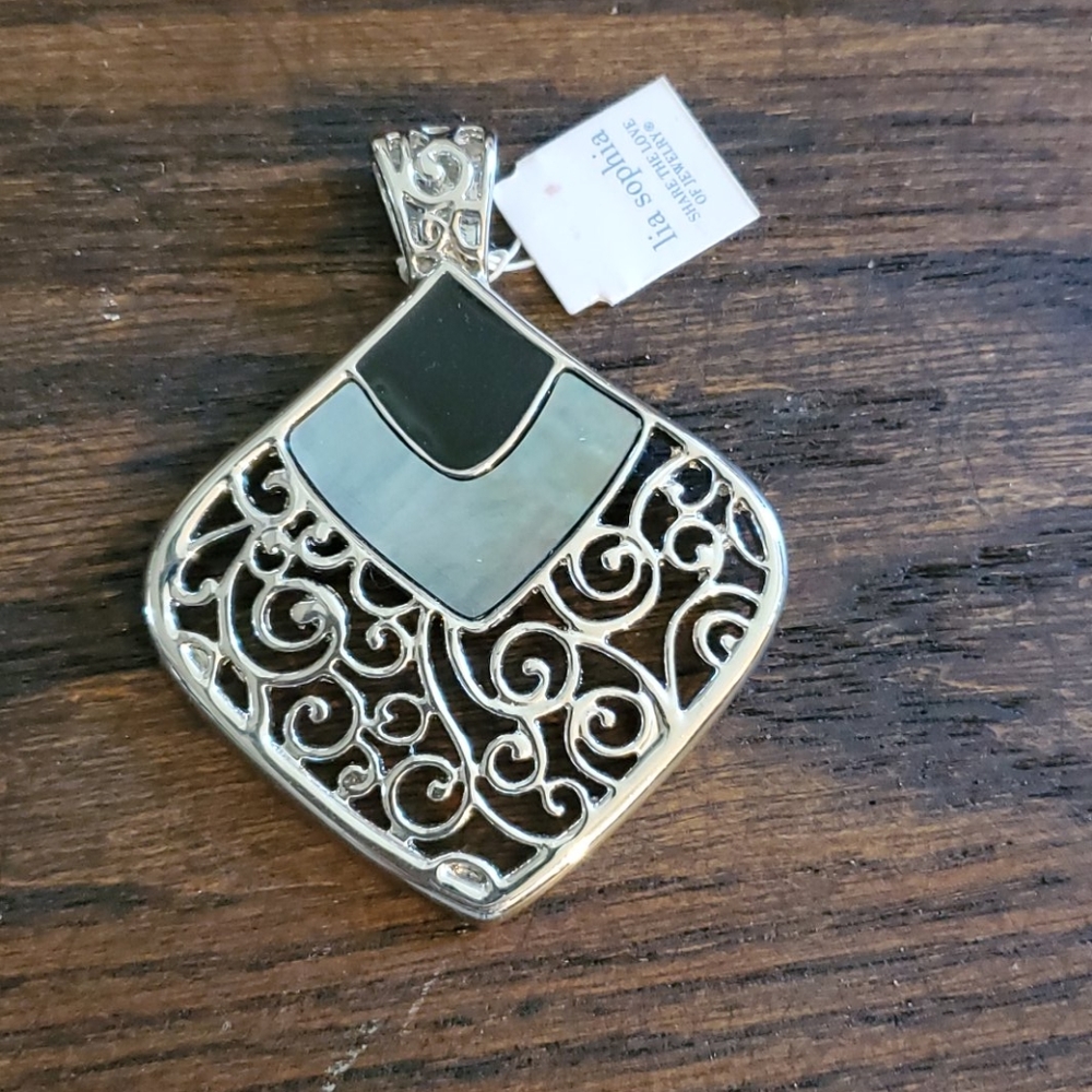 Lia sophia slide for necklace